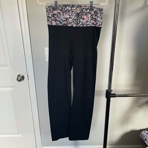 Victoria’s Secret Yoga Pants